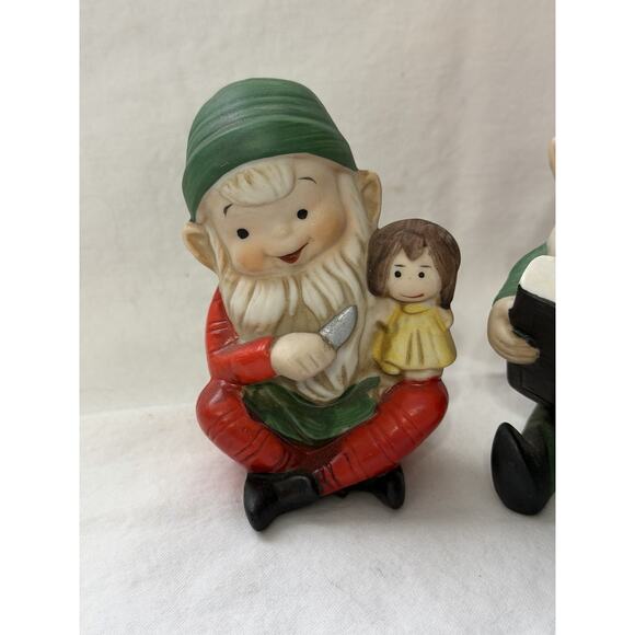 Vintage Home Interiors Homco Elves Elf Figurines Toymaker Book Taiwan 3.75” - Picture 3 of 5